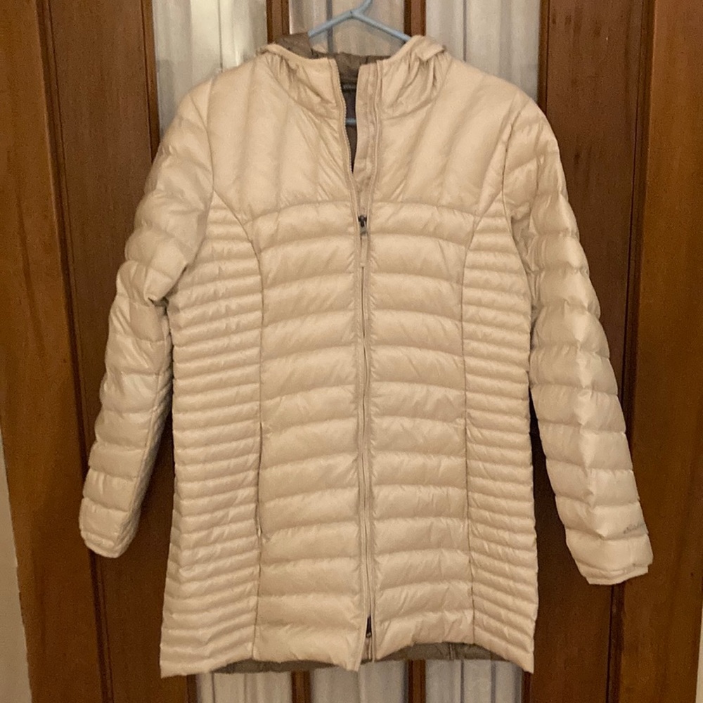 Women’s Eddie Bauer down packable coat